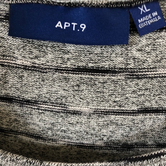 🚫SOLD🚫 Women’s APT 9 Short Sleeve top NWT - Picture 3 of 6